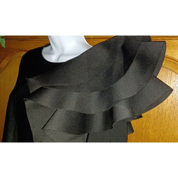 ESY Studio EY |  Black Tiered Flutter Shoulder Detail Long-Sleeve Top - Picture 6 of 16